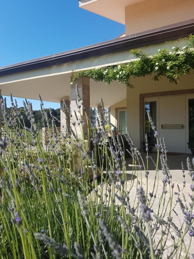 Villa Cannito Turi Eksteriør billede